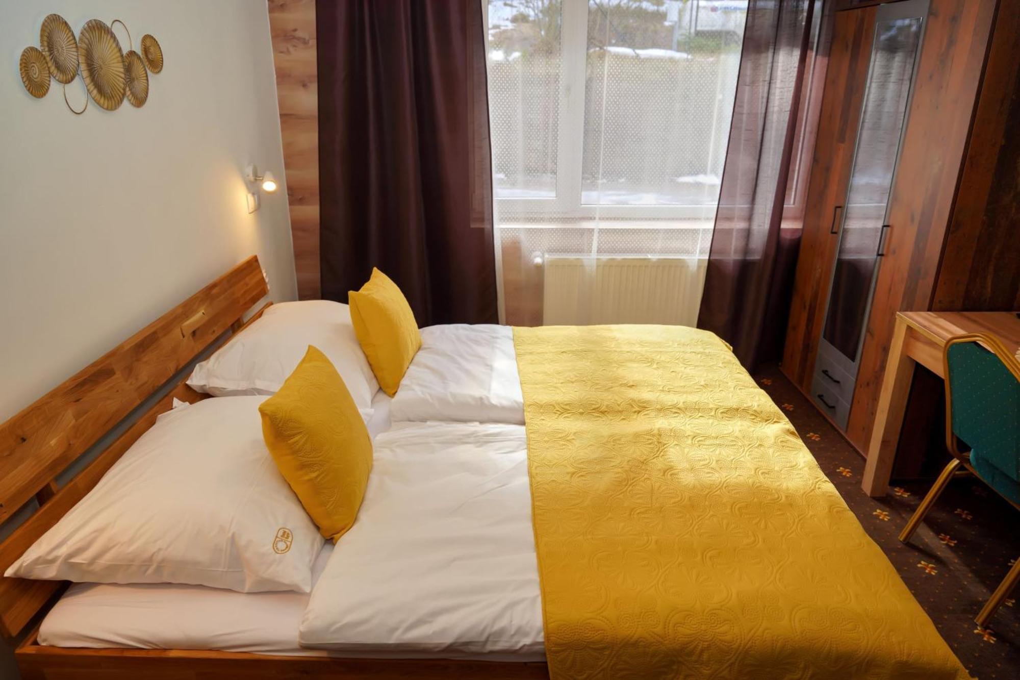 Hotel Raj Dedinky Extérieur photo