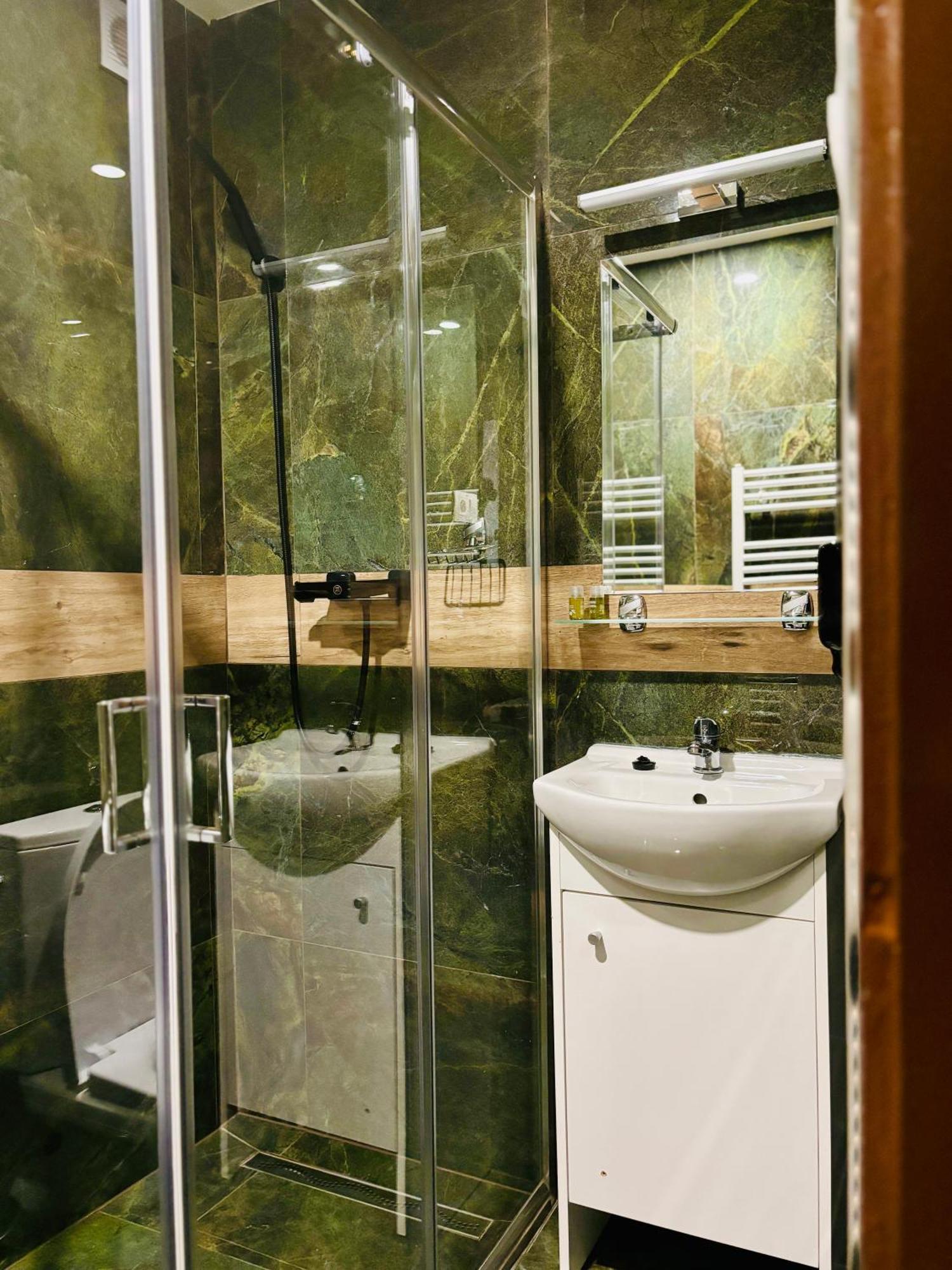 Hotel Raj Dedinky Extérieur photo